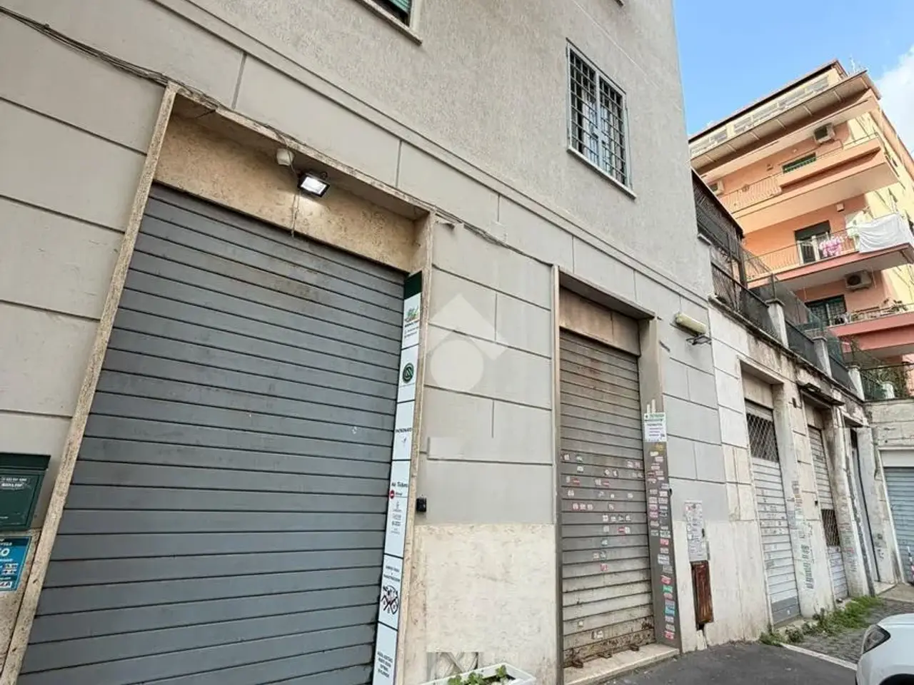 Negozio in Via Atripalda 13, Roma, {3} - Foto 1