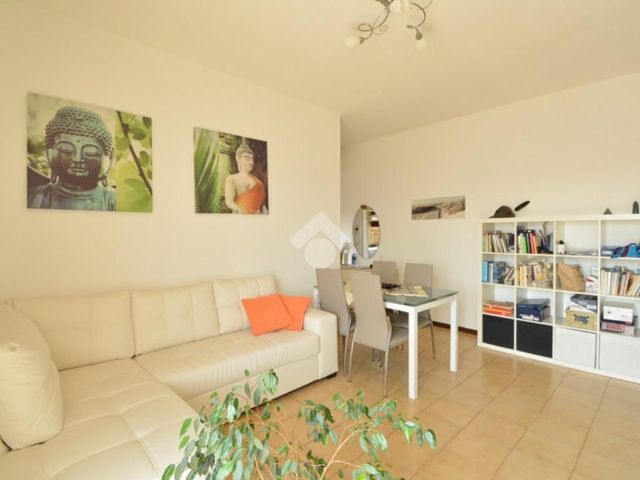 2-room flat in Via Lanzi 51, Cornate d'Adda - Photo 1