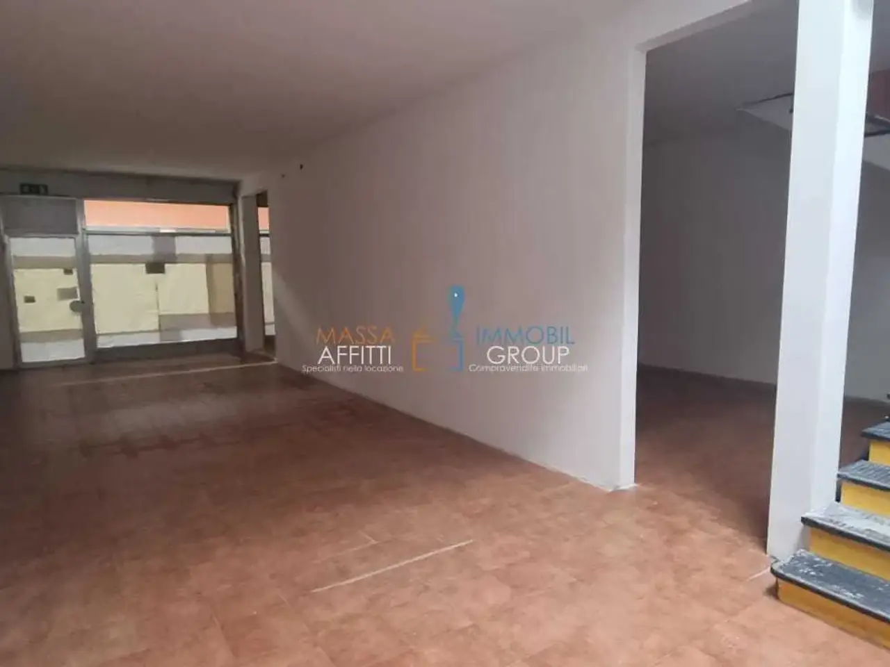 Negozio in Via Plebiscito 8/a, Carrara, {3} - Foto 1
