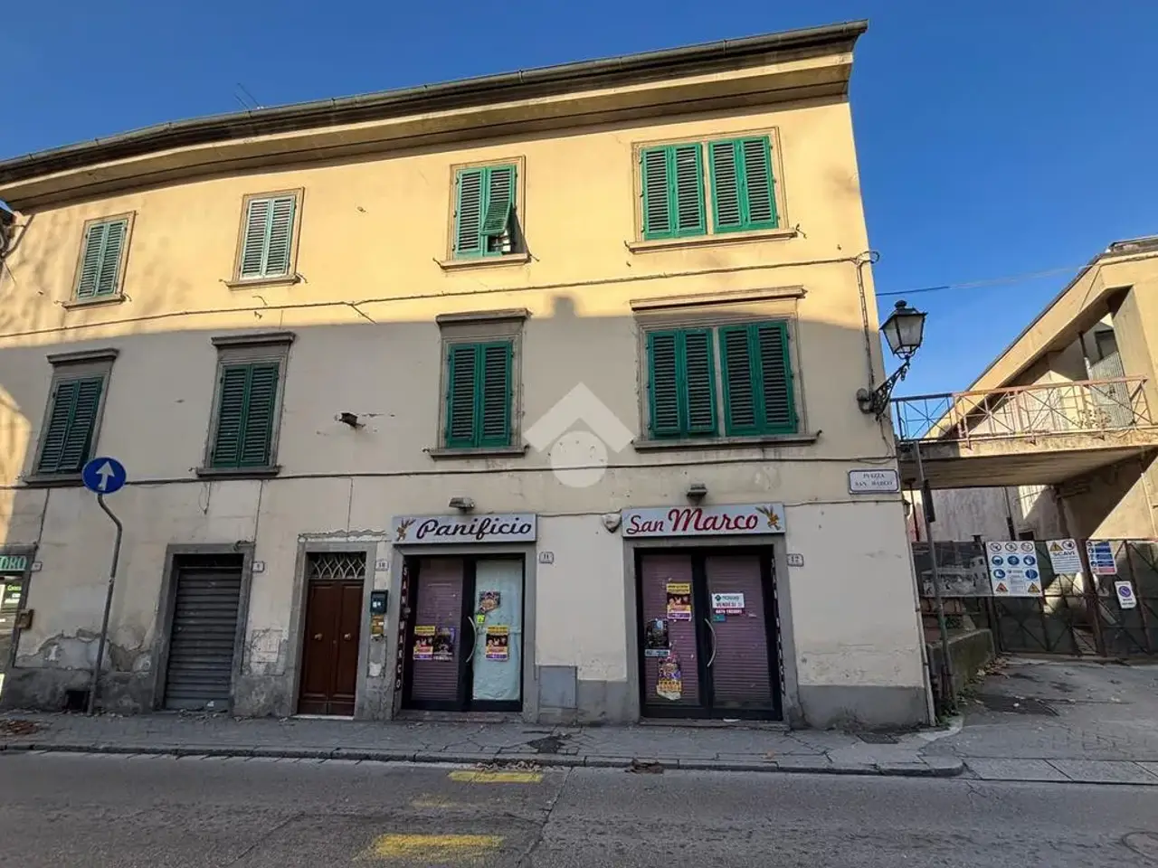 Negozio in Piazza San Marco 12, Prato, {3} - Foto 1