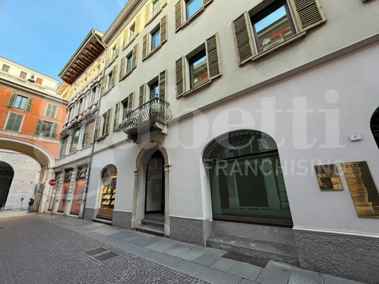 Negozio in Via Trieste 1, Brescia, {3} - Foto 1