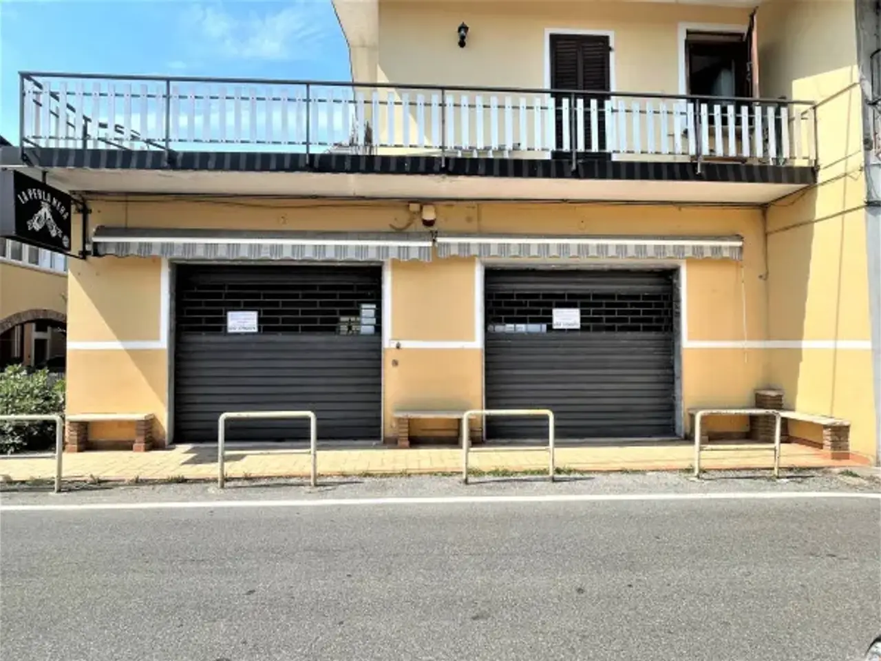 Negozio in Via Monte Pasubio 31, Castenedolo, {3} - Foto 1