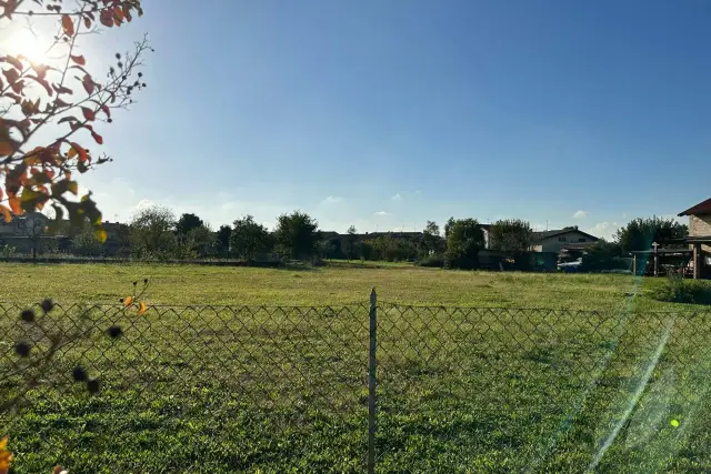 Terreno edificabile in Via Leonardo da Vinci, Pozzuolo del Friuli - Foto 1