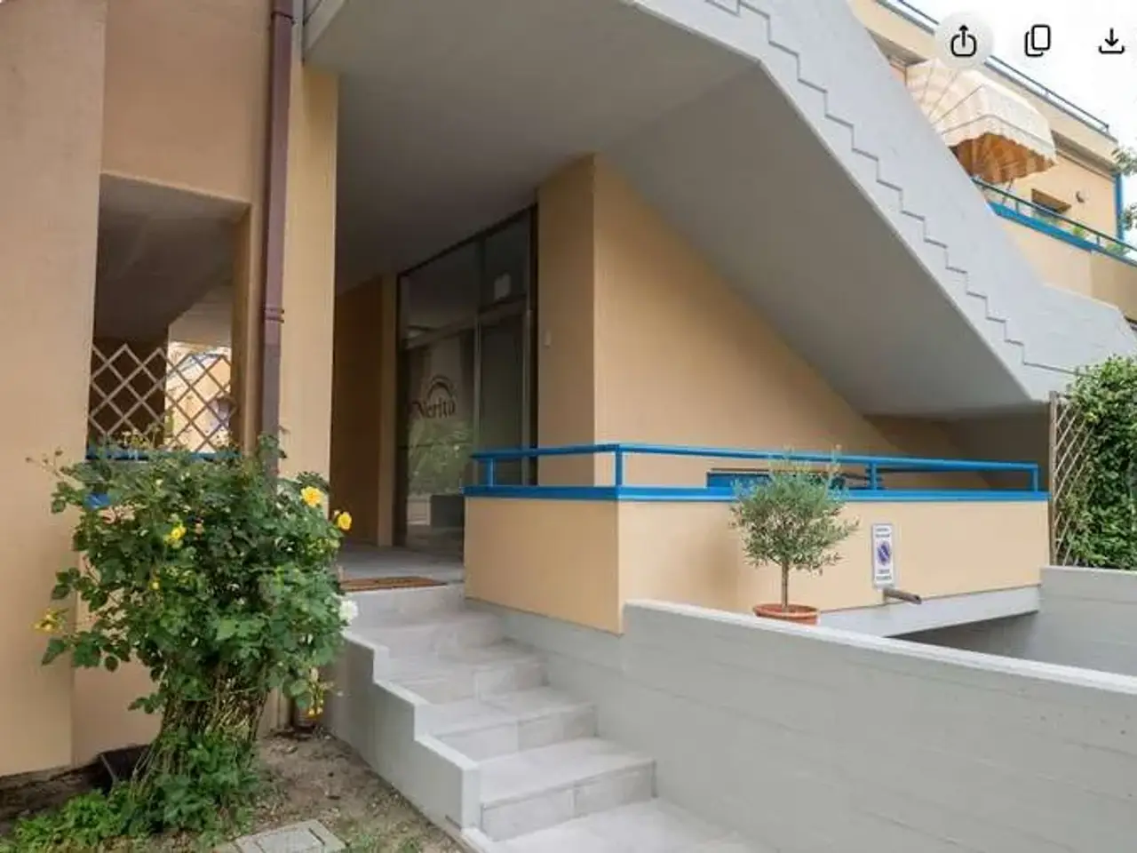Palazzina commerciale in , Reggio nell'Emilia, {3} - Foto 1