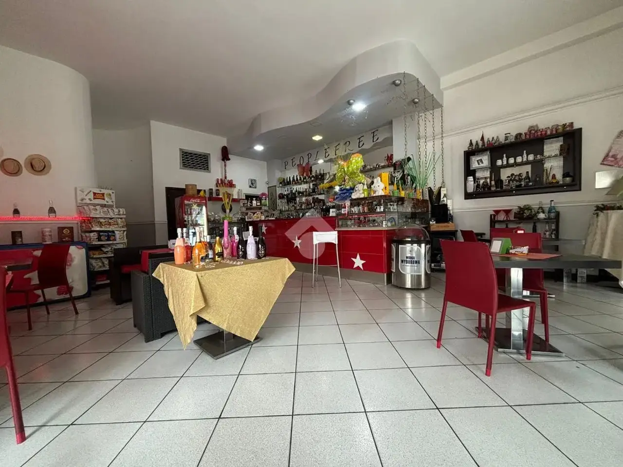 Negozio in Via Vittorio Veneto 81, Cerignola, {3} - Foto 1