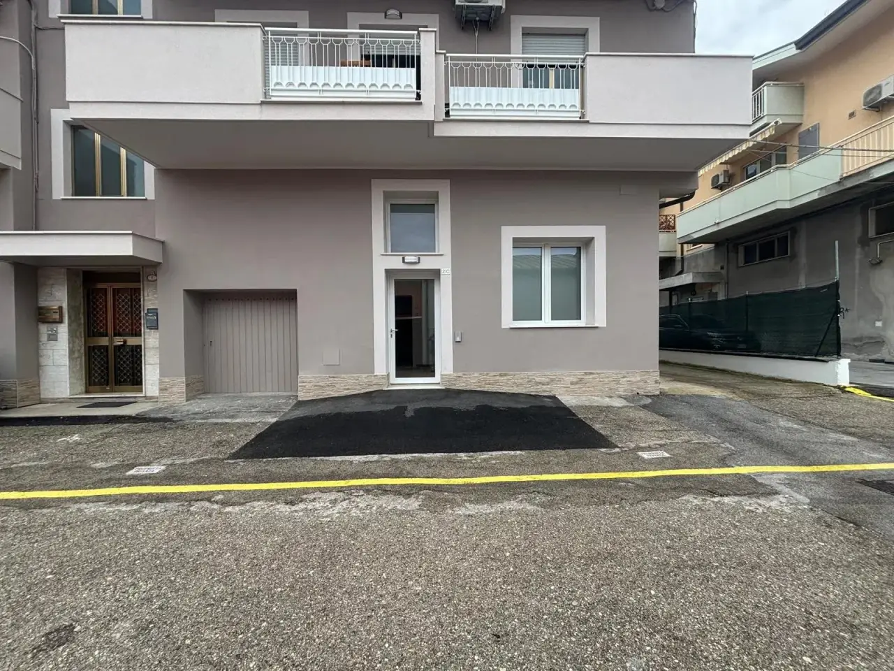 Ufficio in Via Don Luigi Sturzo, 4, Montesilvano, {3} - Foto 1