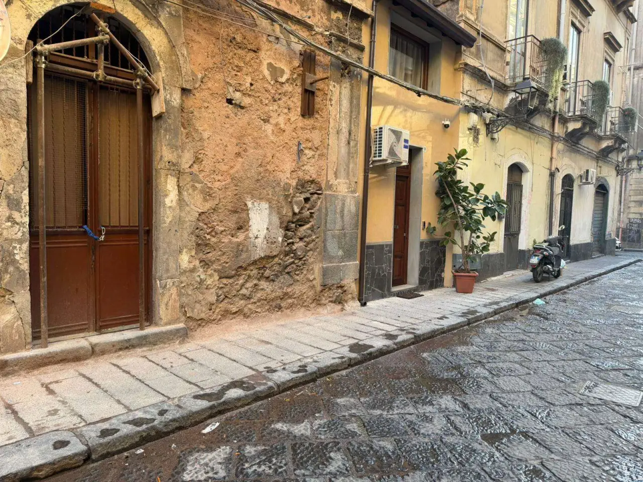 Negozio in Pistone, Catania, {3} - Foto 1