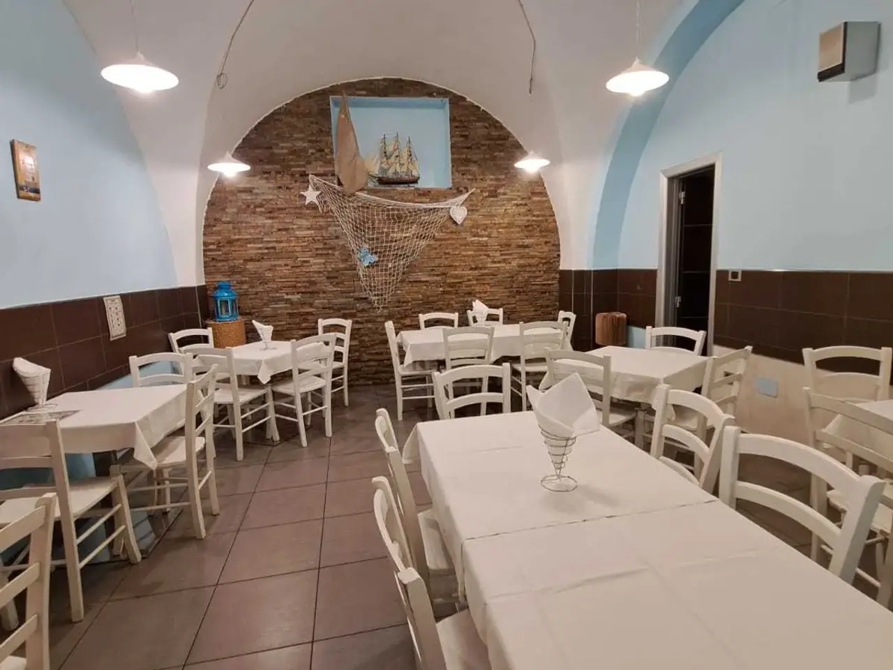 Negozio in Via Luigi De Crecchio 27, Lanciano, {3} - Foto 1