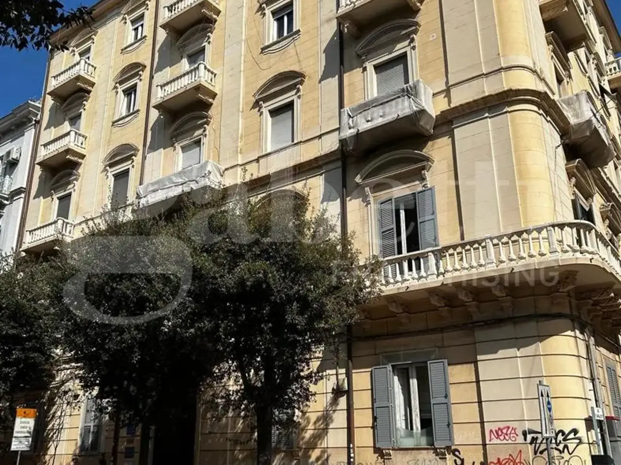 Magazzino in Corso Umberto 147, Taranto, {3} - Foto 2