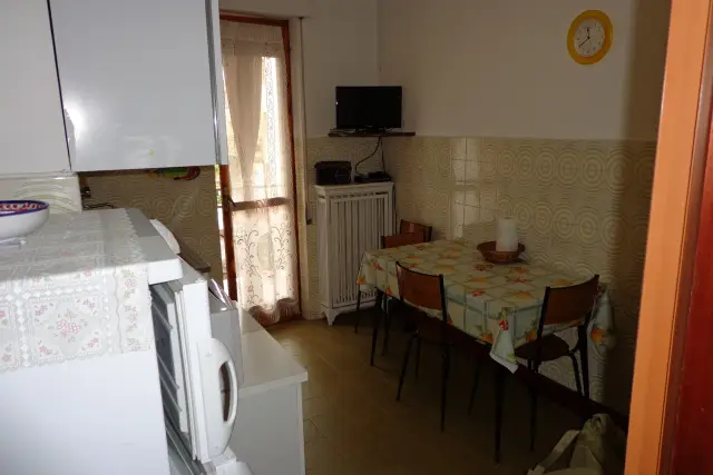 2-room flat in {3}, - Photo 1