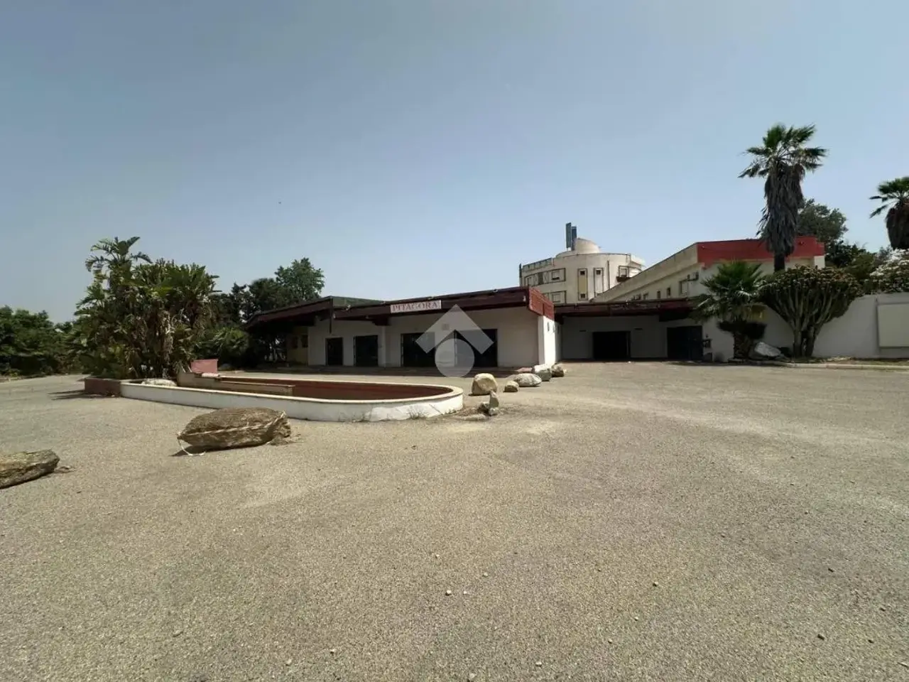Albergo in Via E90, Crotone, {3} - Foto 1