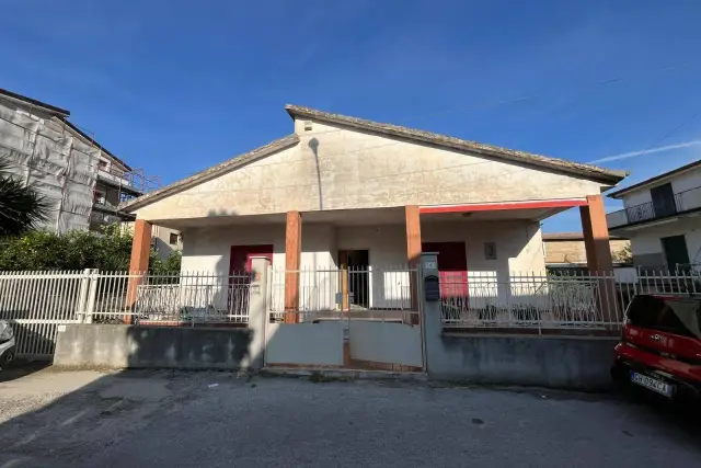 Mansion in Piazza Trieste, Sant'Agata de' Goti - Photo 1