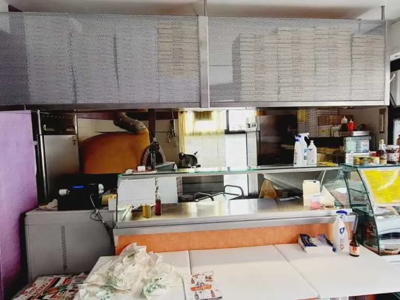 Pizzeria in Via Fabio Filzi 157, Prato, {3} - Foto 1