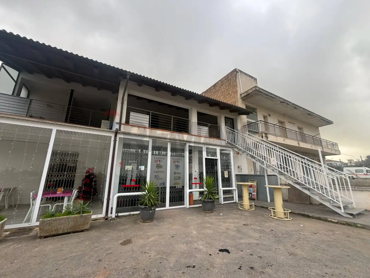 Esercizio commerciale in Via Piave Sn, Comiso, {3} - Foto 1