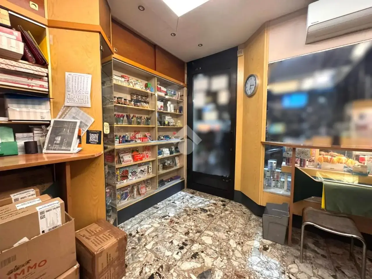 Negozio in Via Jacopo Facciolati 56, Padova, {3} - Foto 1