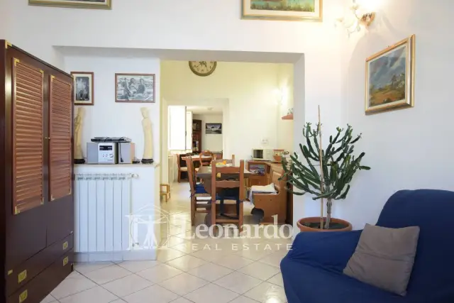 Dreizimmerwohnung in Via Battisti Angolo Cavallotti, Viareggio - Foto 1