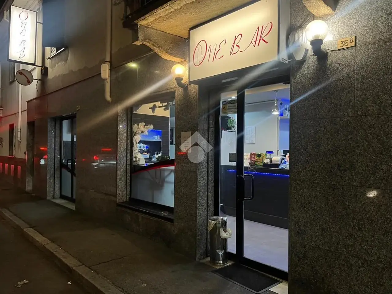 Negozio in Corso della Vittoria 36, Novara, {3} - Foto 2