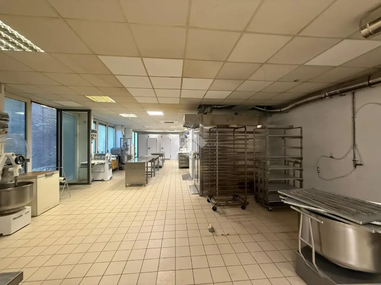 Laboratorio in Via Lonato 4, Castiglione Delle Stiviere, {3} - Foto 1