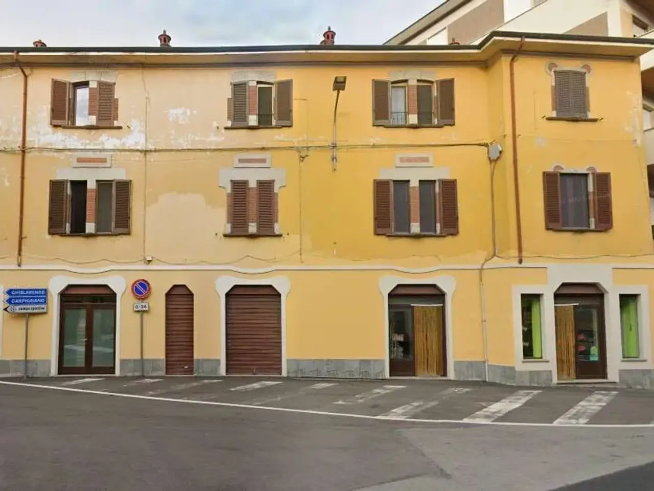 Negozio in , Fara Novarese, {3} - Foto 1