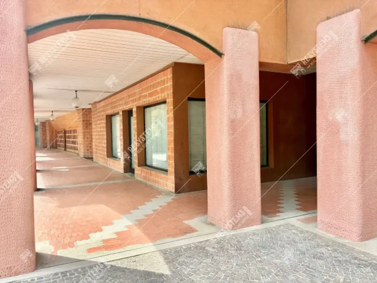 Negozio in Residenza Archi, Segrate, {3} - Foto 2