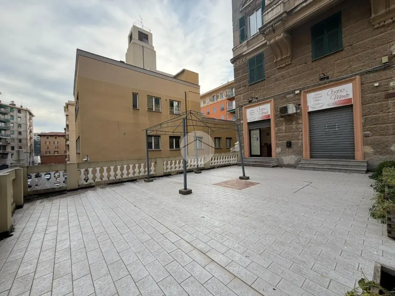 Negozio in Via Marina di Robilant, Genova, {3} - Foto 1