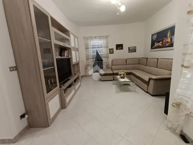 4-room flat in Via Goffredo Mameli 19, Cassano delle Murge - Photo 1