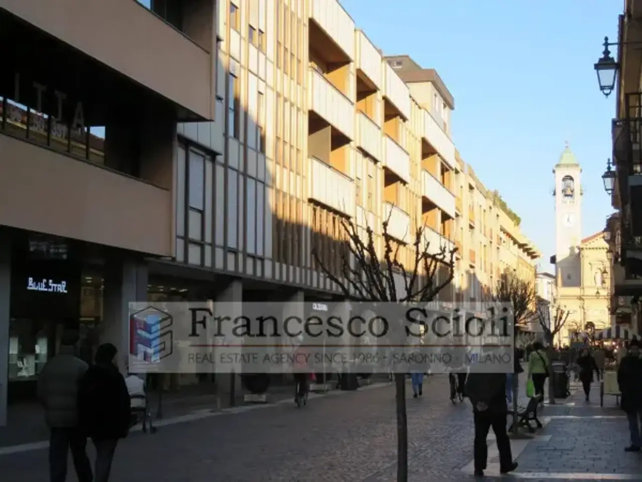Ufficio in Corso Italia 23,, Saronno, {3} - Foto 1