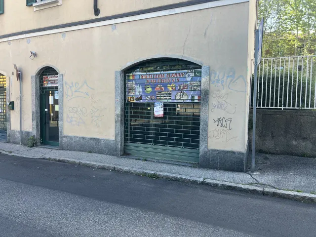 Geschäft in Via Casati 8, Monza - Foto 1