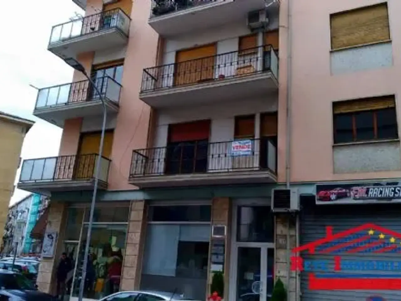Ufficio in Via De Donato, Cosenza, {3} - Foto 1