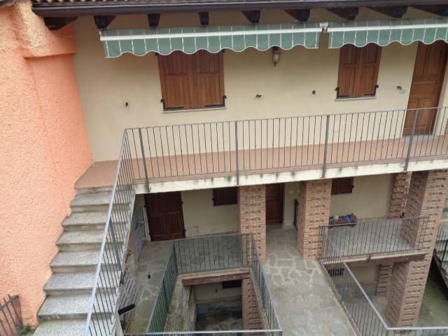 3-room flat in Via Sant'Anna, Roburent - Photo 1