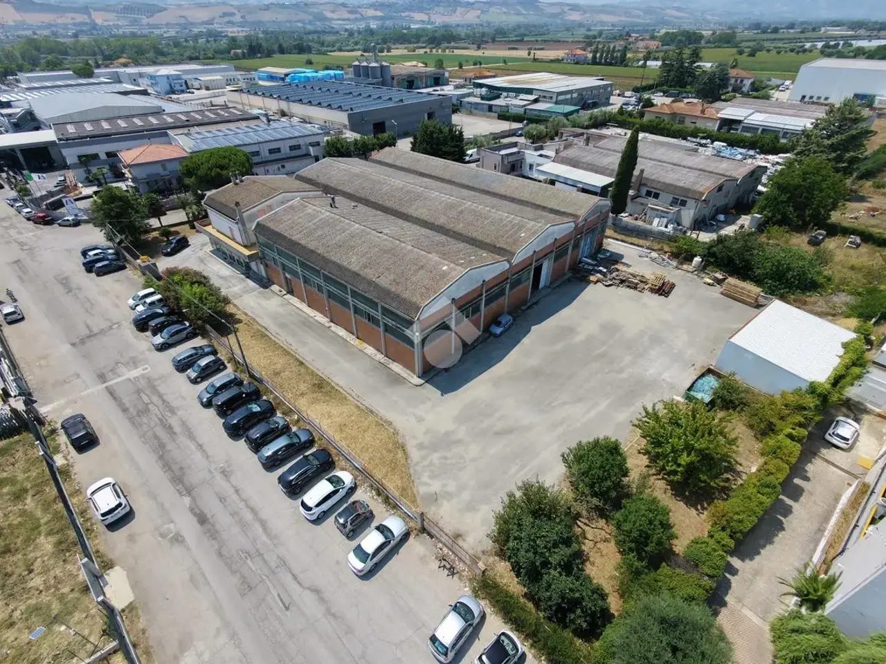 Capannone in Via Scozia, Roseto Degli Abruzzi, {3} - Foto 1