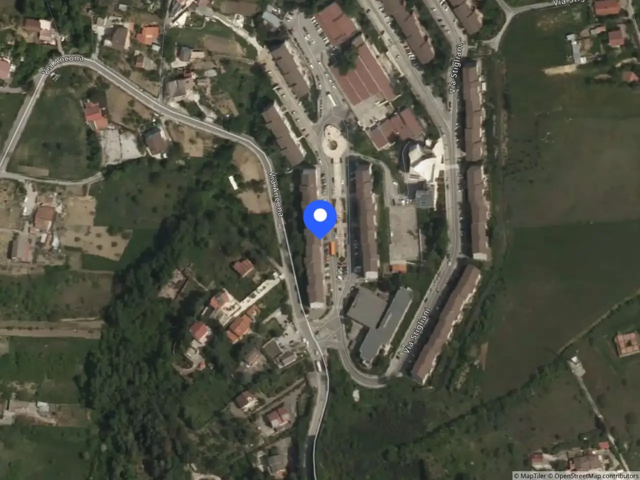 Negozio in Via Raffaele Danzi, 17, 85100 Potenza Pz, Italia 17, Potenza, {3} - Foto 2