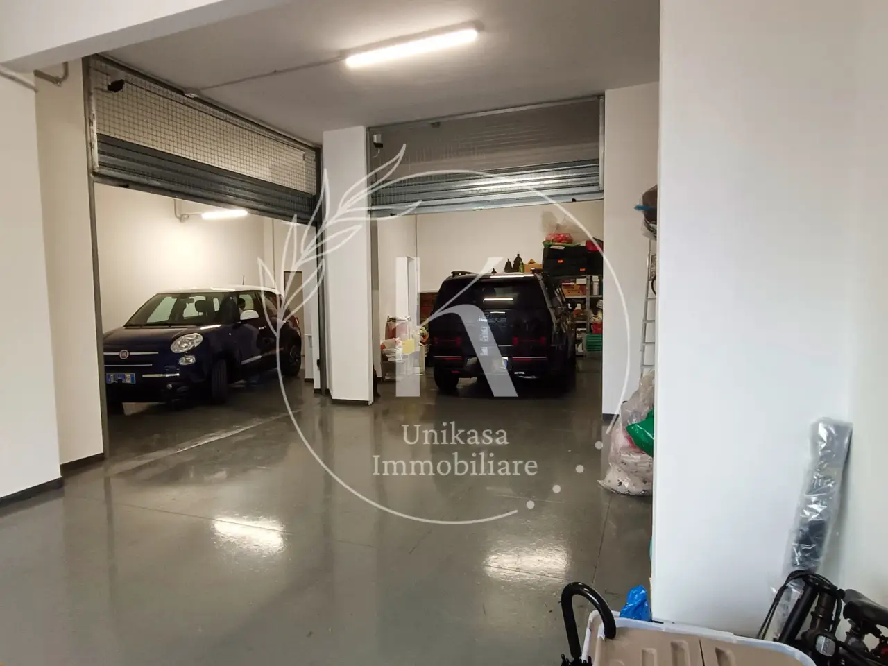 Parcheggio chiuso in Corso Viglienzoni 24, Savona, {3} - Foto 1