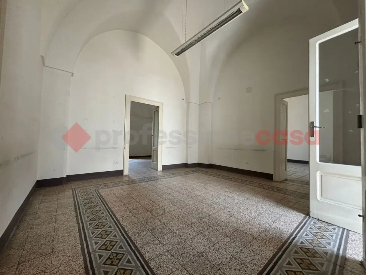 Ufficio in Via Mazzini 27, Manduria, {3} - Foto 1