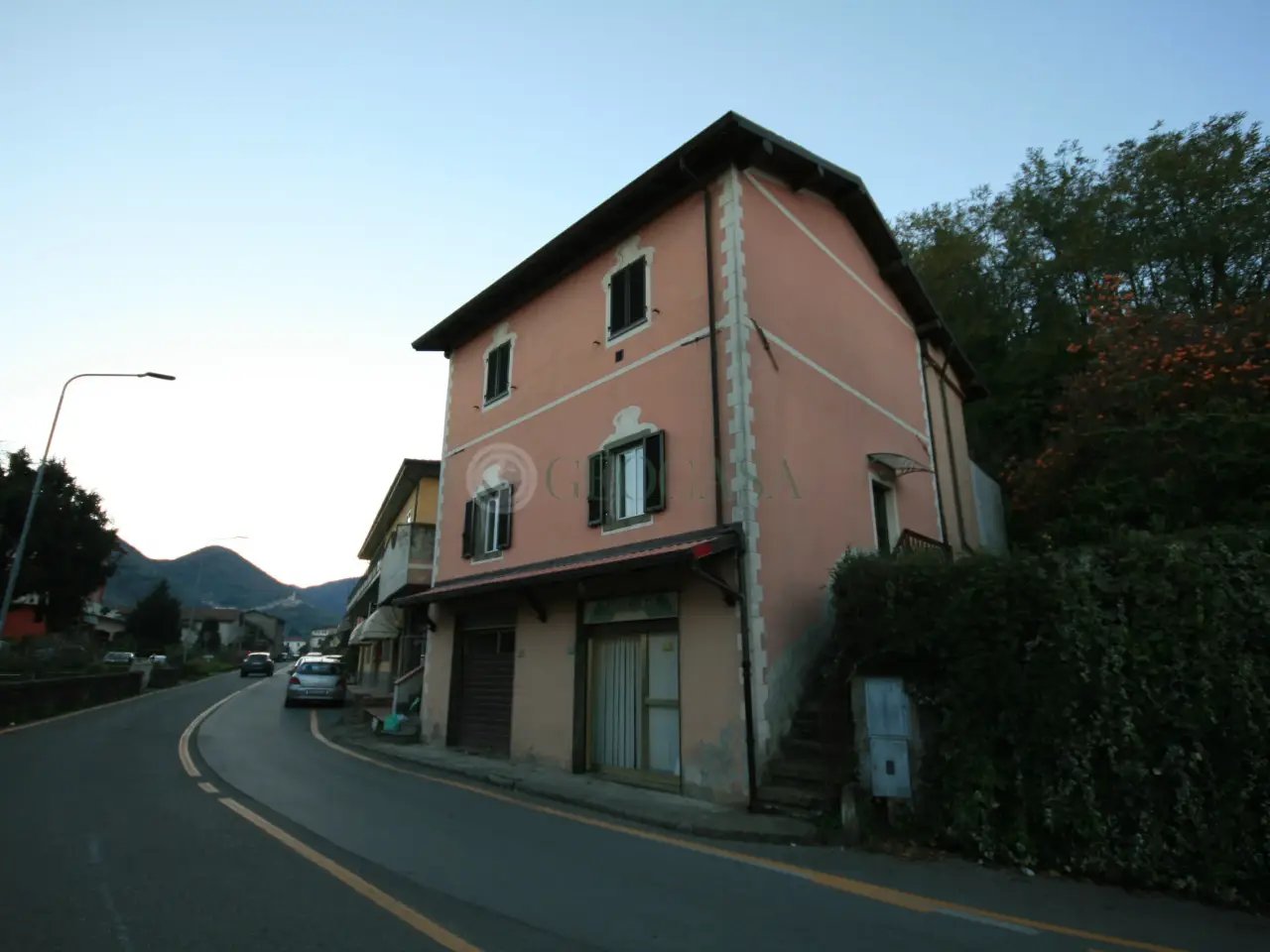 Palazzina commerciale in , Mulazzo, {3} - Foto 2