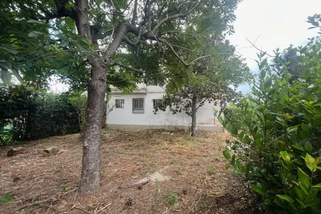 Detached house, Ponsacco - Photo 1