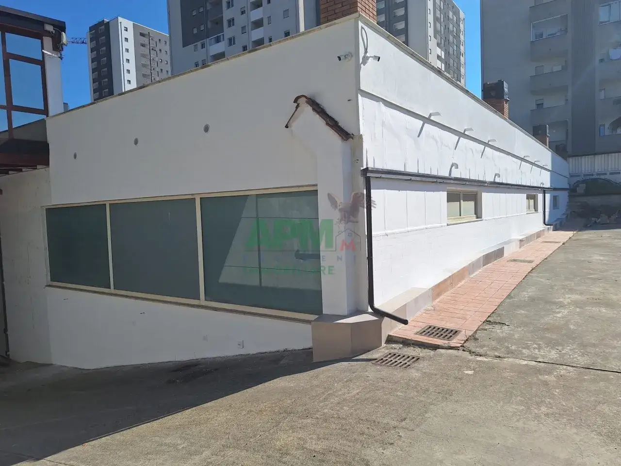 Palazzina commerciale in Via degli Stadi 119, Cosenza, {3} - Foto 2