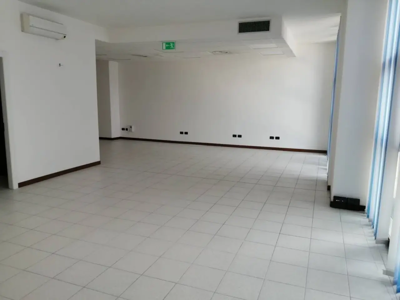 Ufficio condiviso in , Montecchio Maggiore, {3} - Foto 1