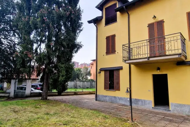 Villa in Vicolo Nazario Sauro 7, Nova Milanese - Foto 1