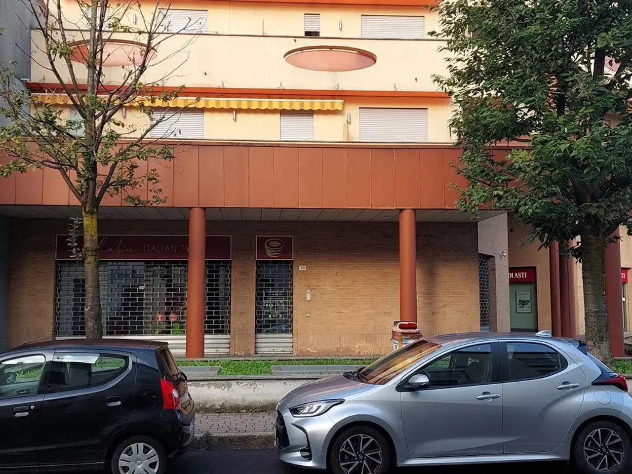 Negozio in Via Matteotti 53, Lissone, {3} - Foto 2