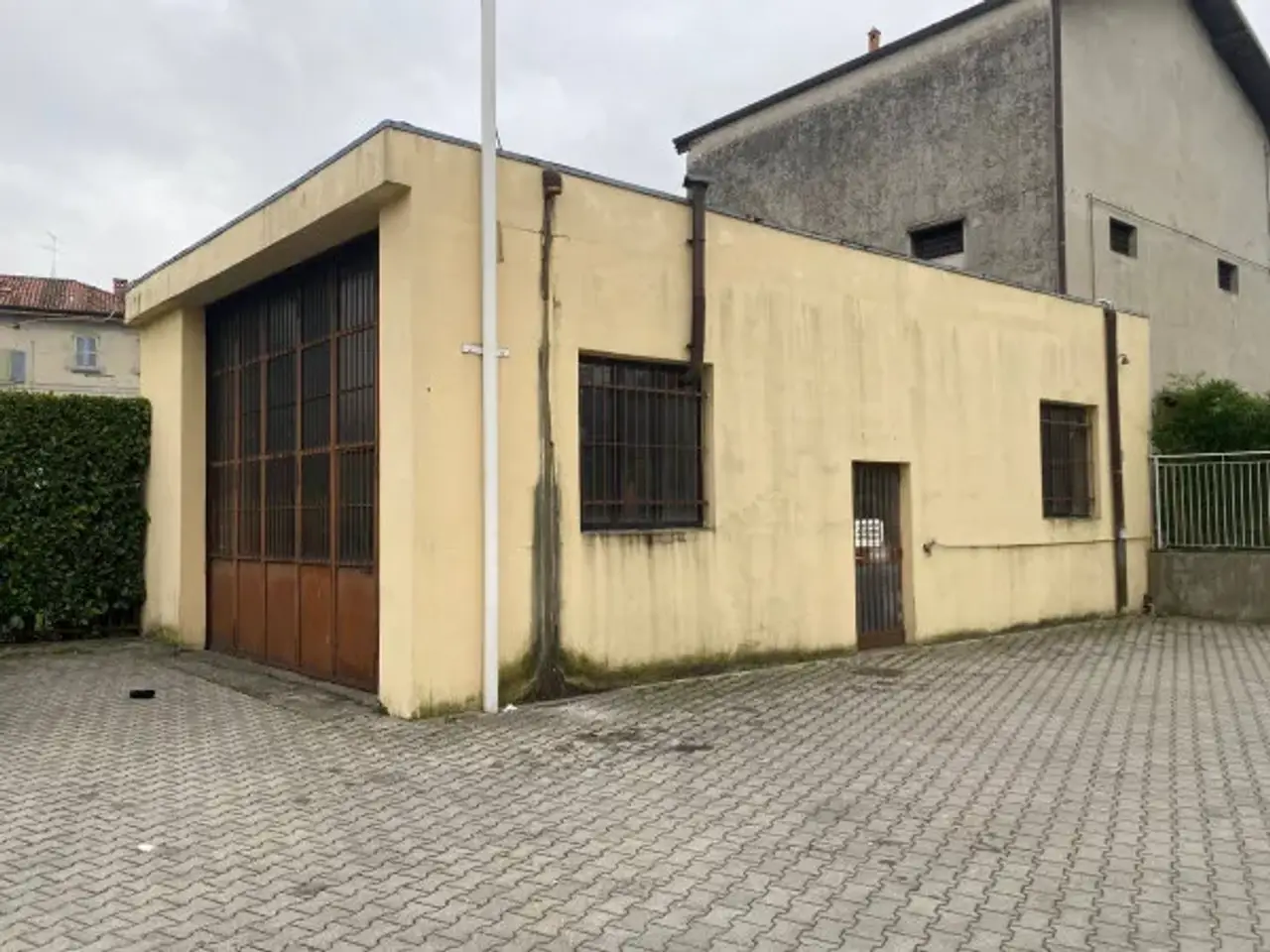 Magazzino in Via Nazionale 65, Calco, {3} - Foto 1