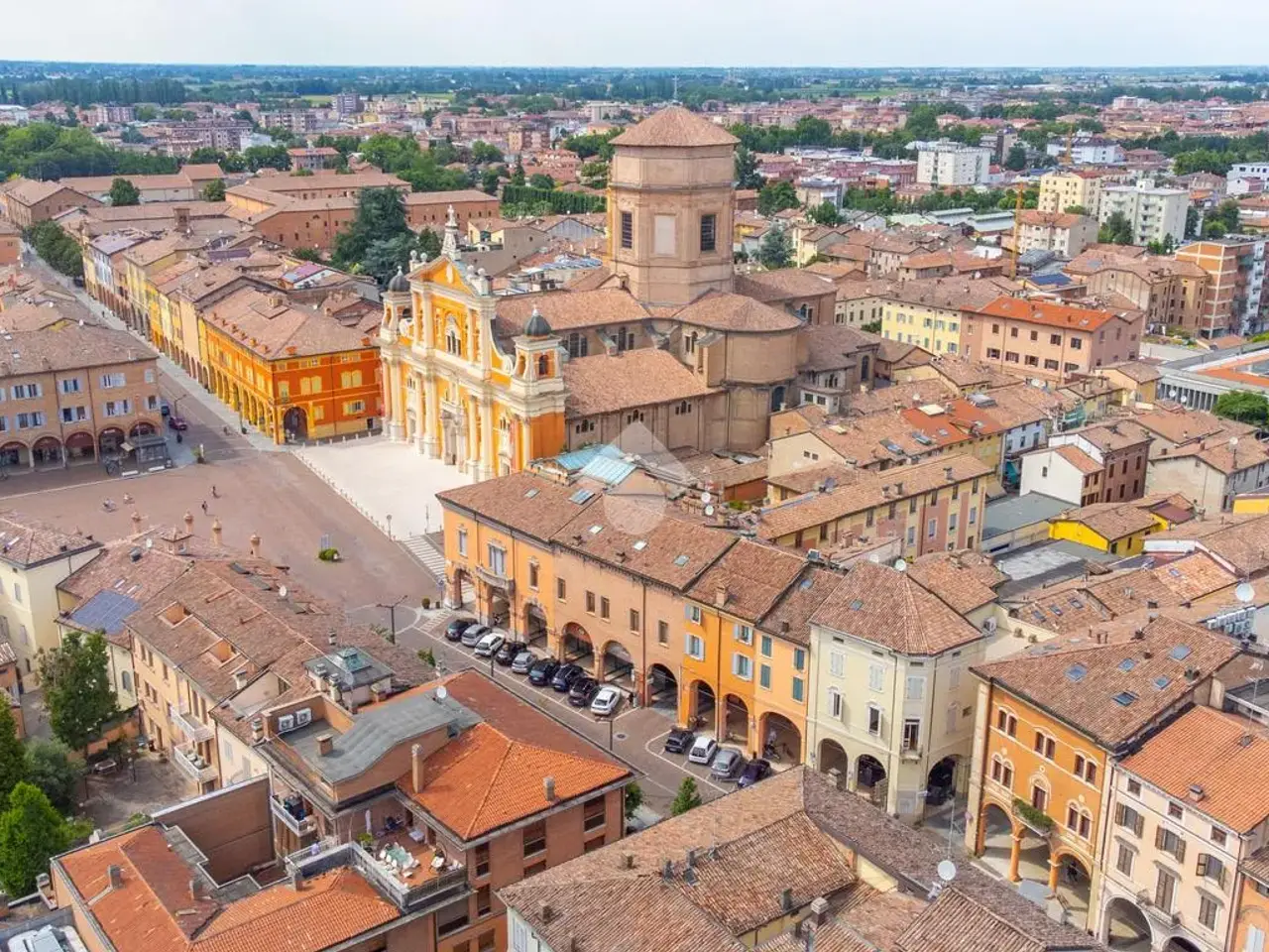 Negozio in Piazza Martiri 38, Carpi, {3} - Foto 2