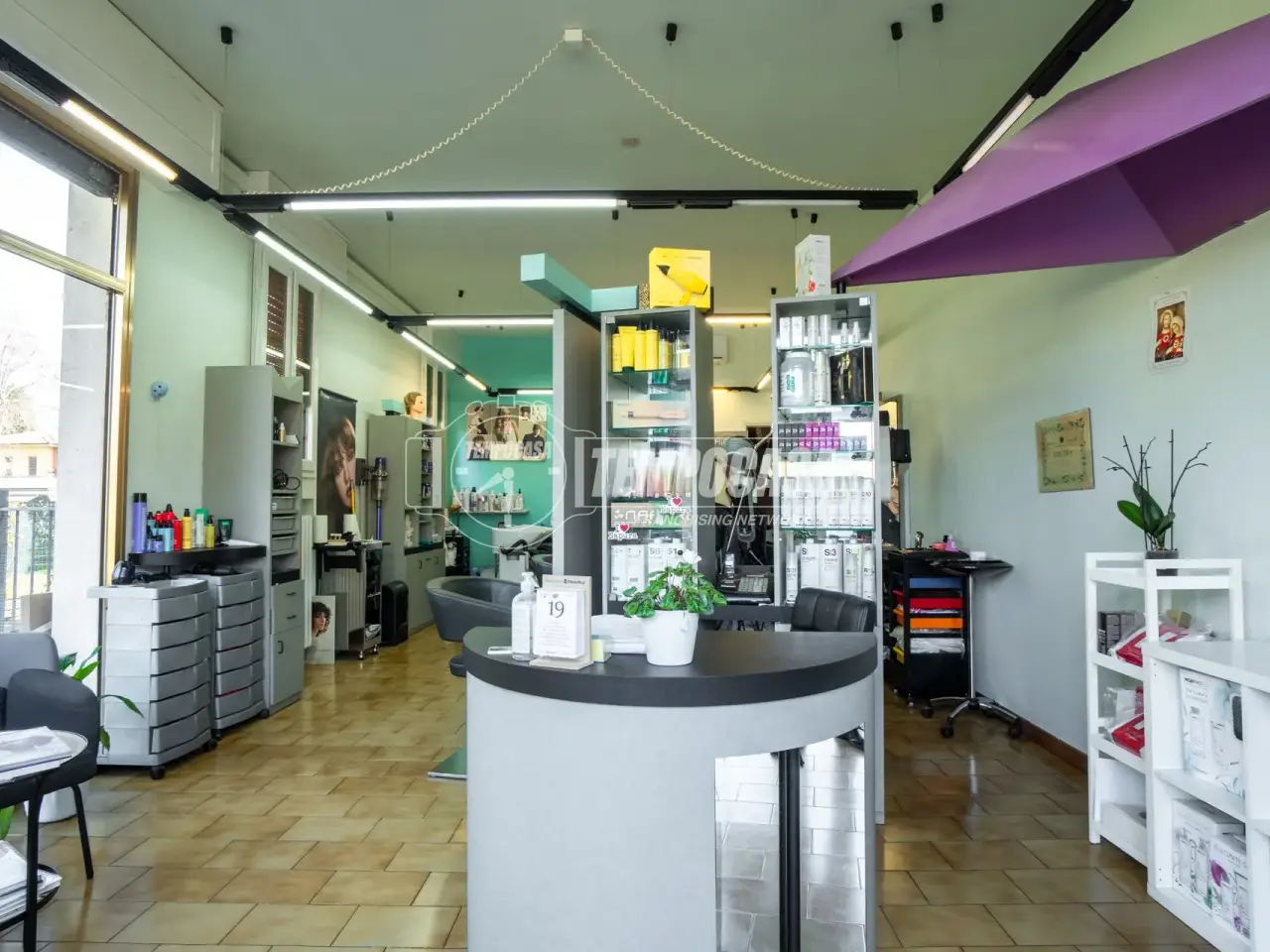 Ufficio in Via Giuseppe Ungaretti 211, Vignola, {3} - Foto 2