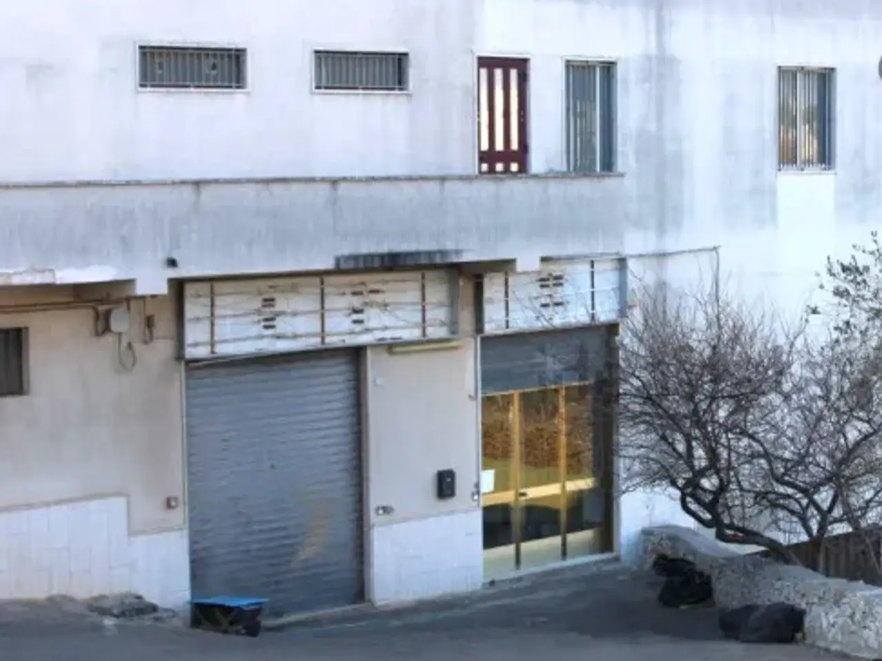 Negozio in Via Alcide De Gasperi, Locorotondo, {3} - Foto 2