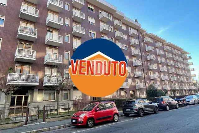 2-room flat in Via Rieti 14, Grugliasco - Photo 1