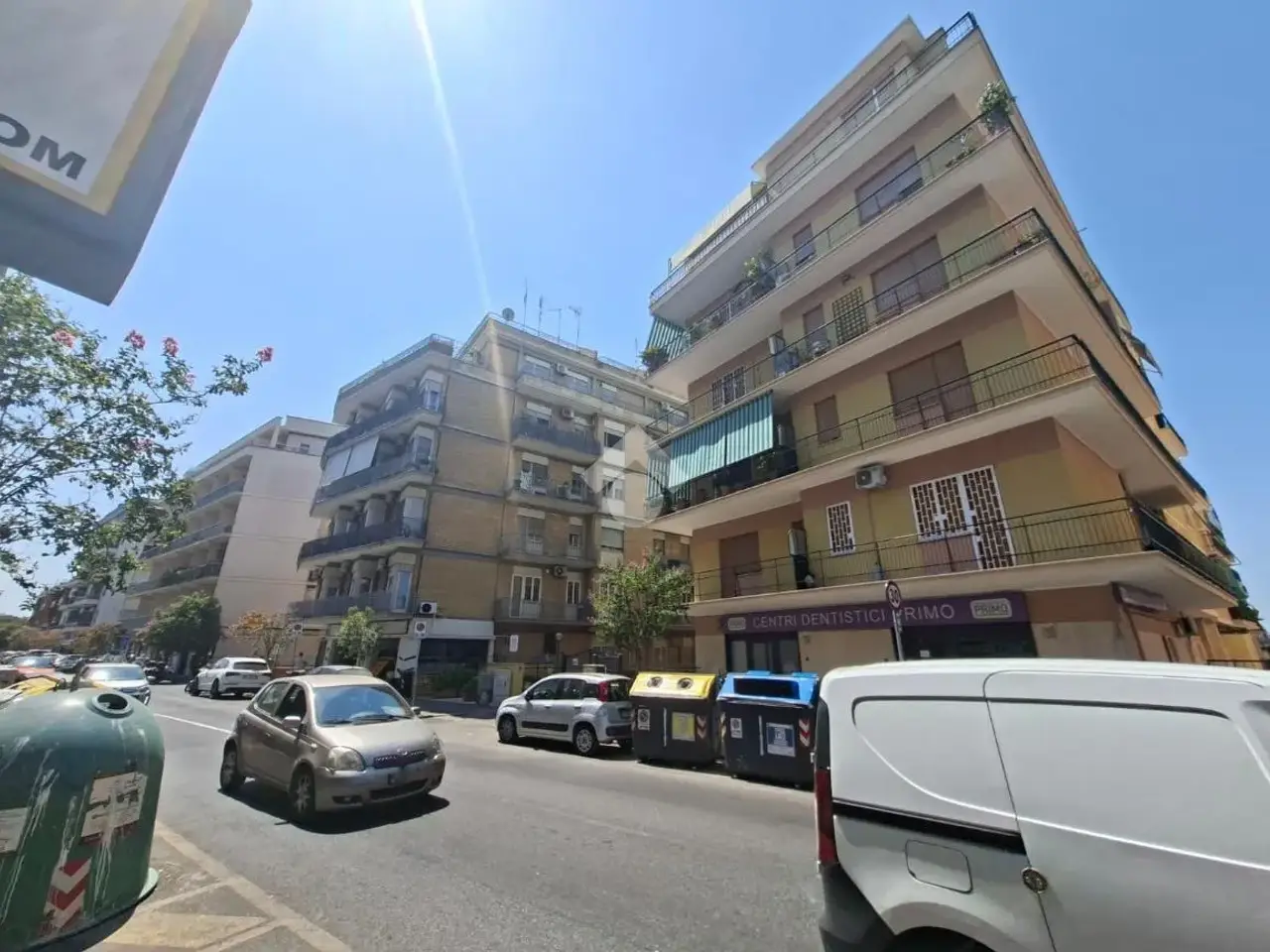 Magazzino in Via di Val Tellina 71, Roma, {3} - Foto 1