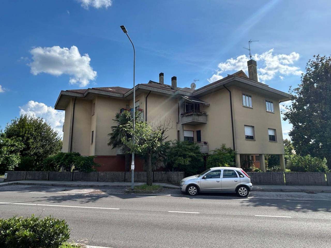 immagine annuncio 1 di 12