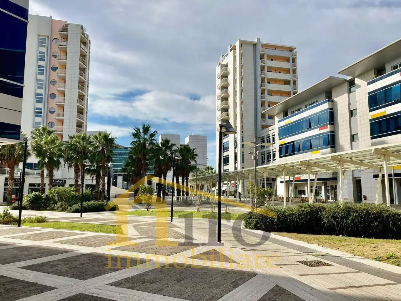 Negozio in Piazza Ettore Troilo, Pescara, {3} - Foto 1