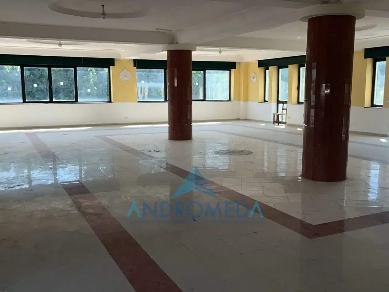 Palazzina commerciale in , Cercola, {3} - Foto 1