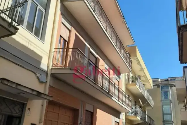 Wohnung in Via Ezio Vanoni 37, San Nicola la Strada - Foto 1